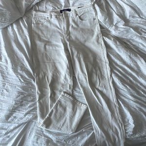 Women’s white jeans